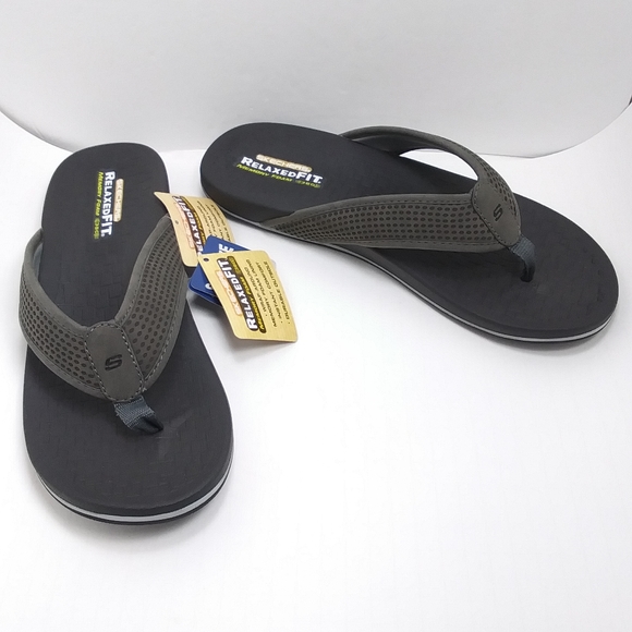 skechers flip flops memory foam